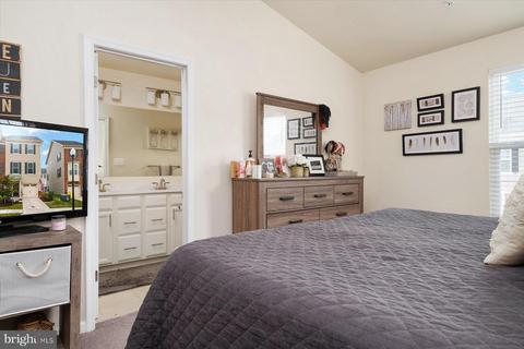 8351 Daydream Cres, Pasadena, MD 21122 photo 17