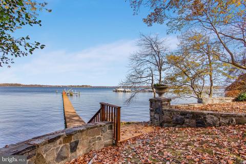 1000 Stonington Dr, Arnold, MD 21012 photo 4