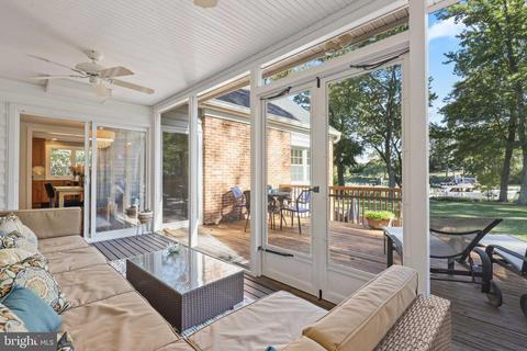 2114 Bay Front Ter, Annapolis, MD 21409 photo 8