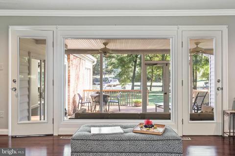 2114 Bay Front Ter, Annapolis, MD 21409 photo 7
