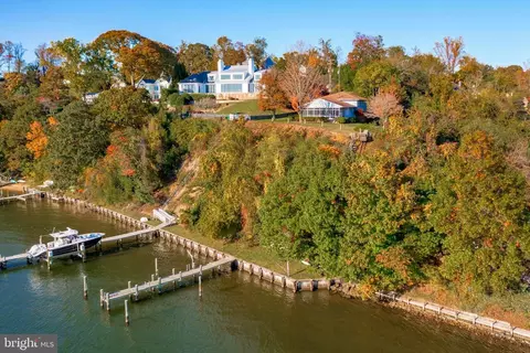 1610 Knoll Rd, Annapolis, MD 21409