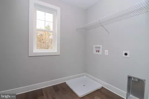 1305 Polyanski Dr, Pasadena, MD 21122 photo 18