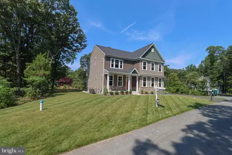 1305 Polyanski Dr, Pasadena, MD 21122 photo 3