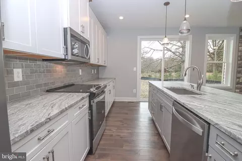 1305 Polyanski Dr, Pasadena, MD 21122 photo 12