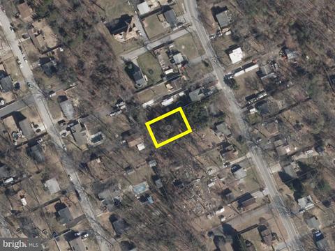 111 Virginia Ave, Pasadena, MD 21122 photo 1
