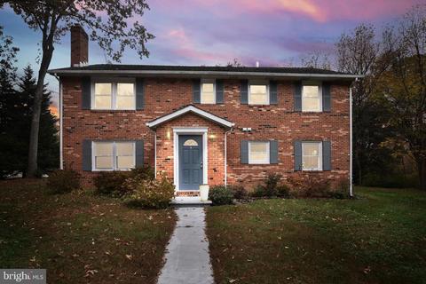 1608 Michael Ryan Ct, Pasadena, MD 21122