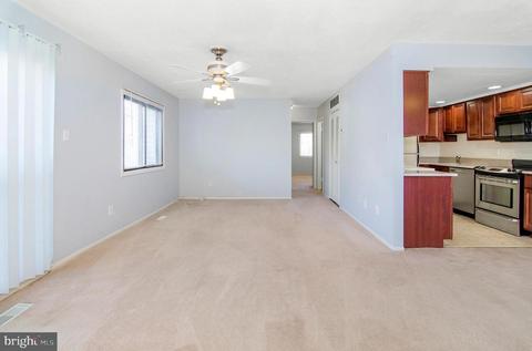 1917 Topango Pl, Crofton, MD 21114 photo 4