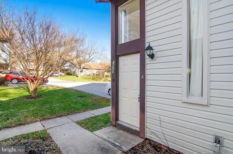 1917 Topango Pl, Crofton, MD 21114 photo 1