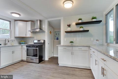 1609 Bentley Rd, Edgewater, MD 21037 photo 6