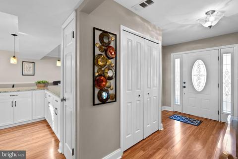 1880 Harcourt Ave, Crofton, MD 21114 photo 4