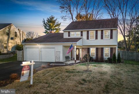 1880 Harcourt Ave, Crofton, MD 21114 photo 1