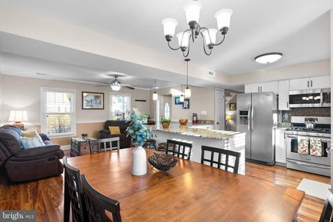 1880 Harcourt Ave, Crofton, MD 21114 photo 10