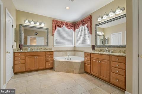 1611 Carnoustie Dr, Pasadena, MD 21122 photo 34