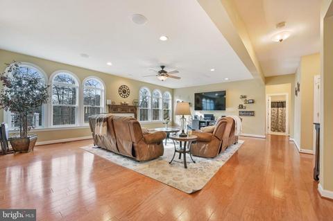 1611 Carnoustie Dr, Pasadena, MD 21122 photo 6