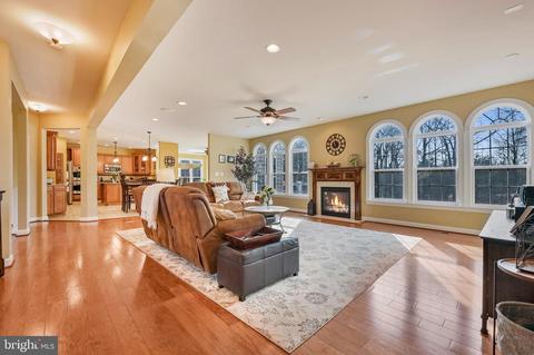 1611 Carnoustie Dr, Pasadena, MD 21122 photo 7