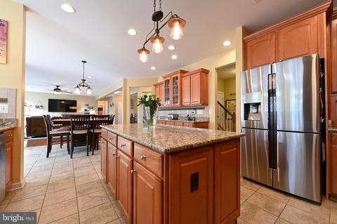 1611 Carnoustie Dr, Pasadena, MD 21122 photo 16