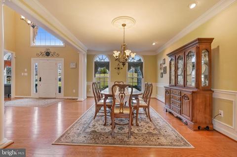 1611 Carnoustie Dr, Pasadena, MD 21122 photo 4