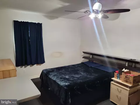 8106 Hog Neck Rd, Pasadena, MD 21122 photo 12