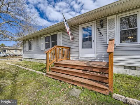 5521 Calvert St, Churchton, MD 20733