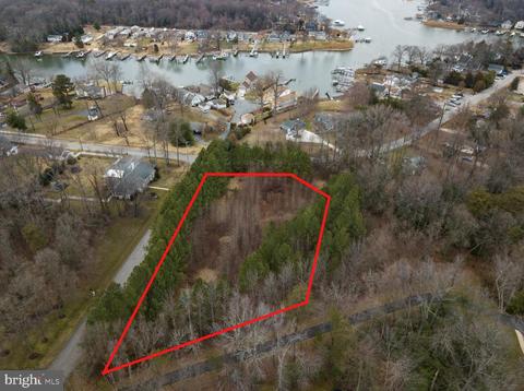 Chesapeake Road, Pasadena, MD 21122