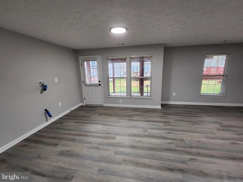 8302 Lyndhurst St, Laurel, MD 20724 photo 42