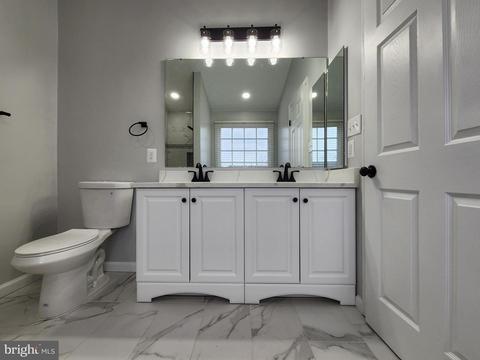 8302 Lyndhurst St, Laurel, MD 20724 photo 23