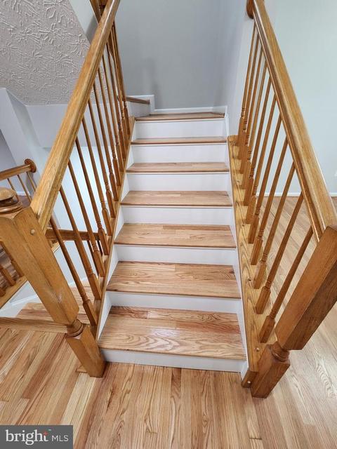 8302 Lyndhurst St, Laurel, MD 20724 photo 8
