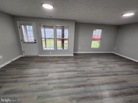 8302 Lyndhurst St, Laurel, MD 20724 photo 40