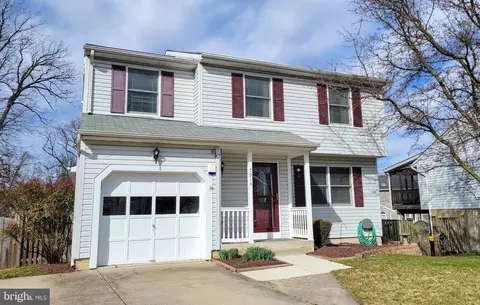 7916 Evesboro Dr, Severn, MD 21144