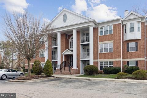 2405 Forest Edge Ct #104, Odenton, MD 21113