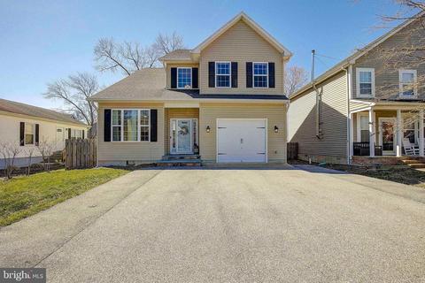 615 Clark Ave # a, Deale, MD 20751