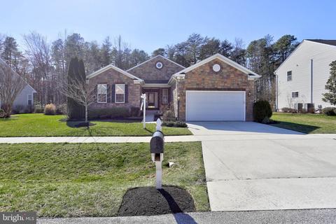 8214 Anglers Edge Ct, Glen Burnie, MD 21060