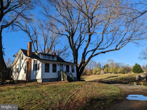 6706 Old Solomons Island Rd, Friendship, MD 20758