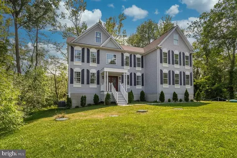 919 Central Ave E, Edgewater, MD 21037