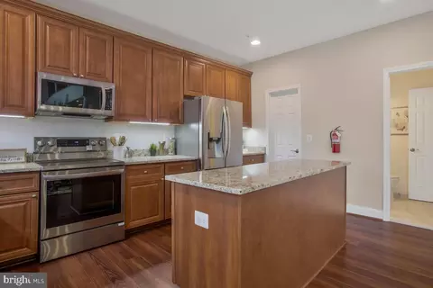 919 Central Ave E, Edgewater, MD 21037 photo 10