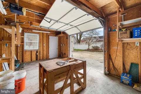 8149 Orchard Point Rd, Pasadena, MD 21122 photo 37