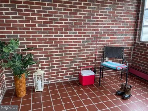 8149 Orchard Point Rd, Pasadena, MD 21122 photo 21