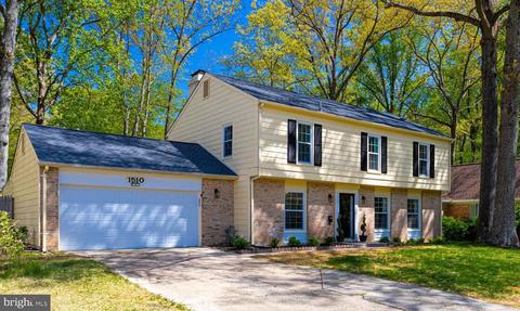 1510 Crofton Pkwy, Crofton, MD 21114