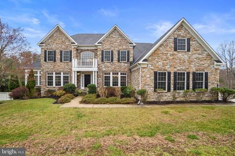 1613 Carnoustie Dr, Pasadena, MD 21122