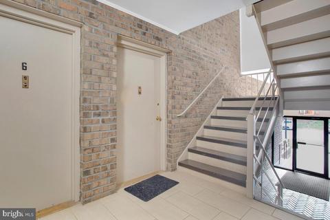 7 Silverwood Cir #6, Annapolis, MD 21403