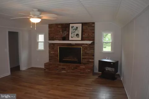 949 Marzoff Rd, Deale, MD 20751 photo 9