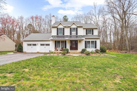 911 Judge Ct E, West River, MD 20778