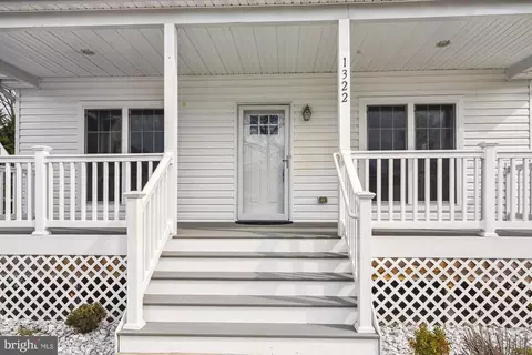 1322 Tree Side Ct, Odenton, MD 21113