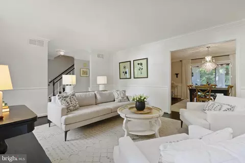 1698 Dunstable Grn, Annapolis, MD 21401 photo 8
