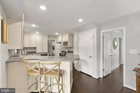 1698 Dunstable Grn, Annapolis, MD 21401 photo 16