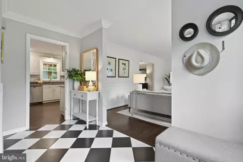 1698 Dunstable Grn, Annapolis, MD 21401 photo 6