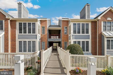 2704 Summerview Way #304, Annapolis, MD 21401