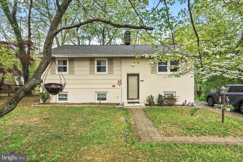 1205 Latrobe Dr, Annapolis, MD 21409 photo 1