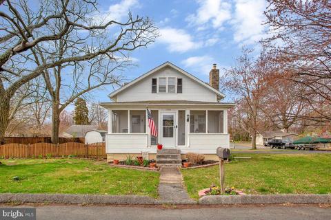 1724 Quantico Rd, Edgewater, MD 21037 photo 2