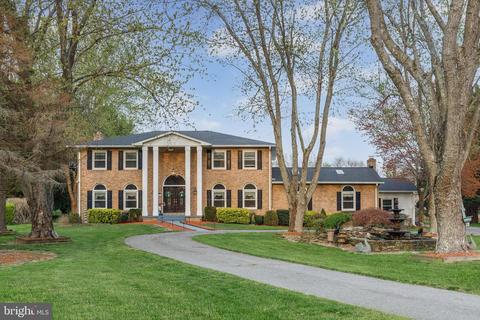 2821 Fennel Rd, Edgewater, MD 21037